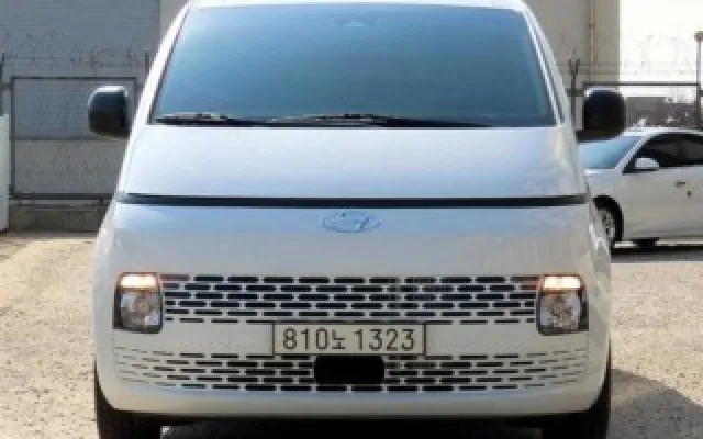 수원중고차매매추천 스타리아 2WD 디젤 카고 스마트 매물 사진 3 - 2023/02 49,192km