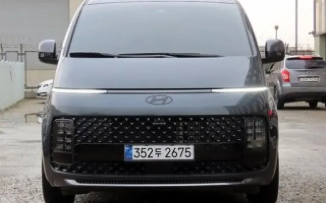 수원중고차매매추천 스타리아 4WD 디젤 라운지 인스퍼레이션 매물 사진 12 - 2024/11 40,000km
