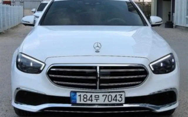 수원중고차매매추천 E-클래스 W213 E300e 4MATIC 익스클루시브 매물 사진 17 - 2023/05 22,040km